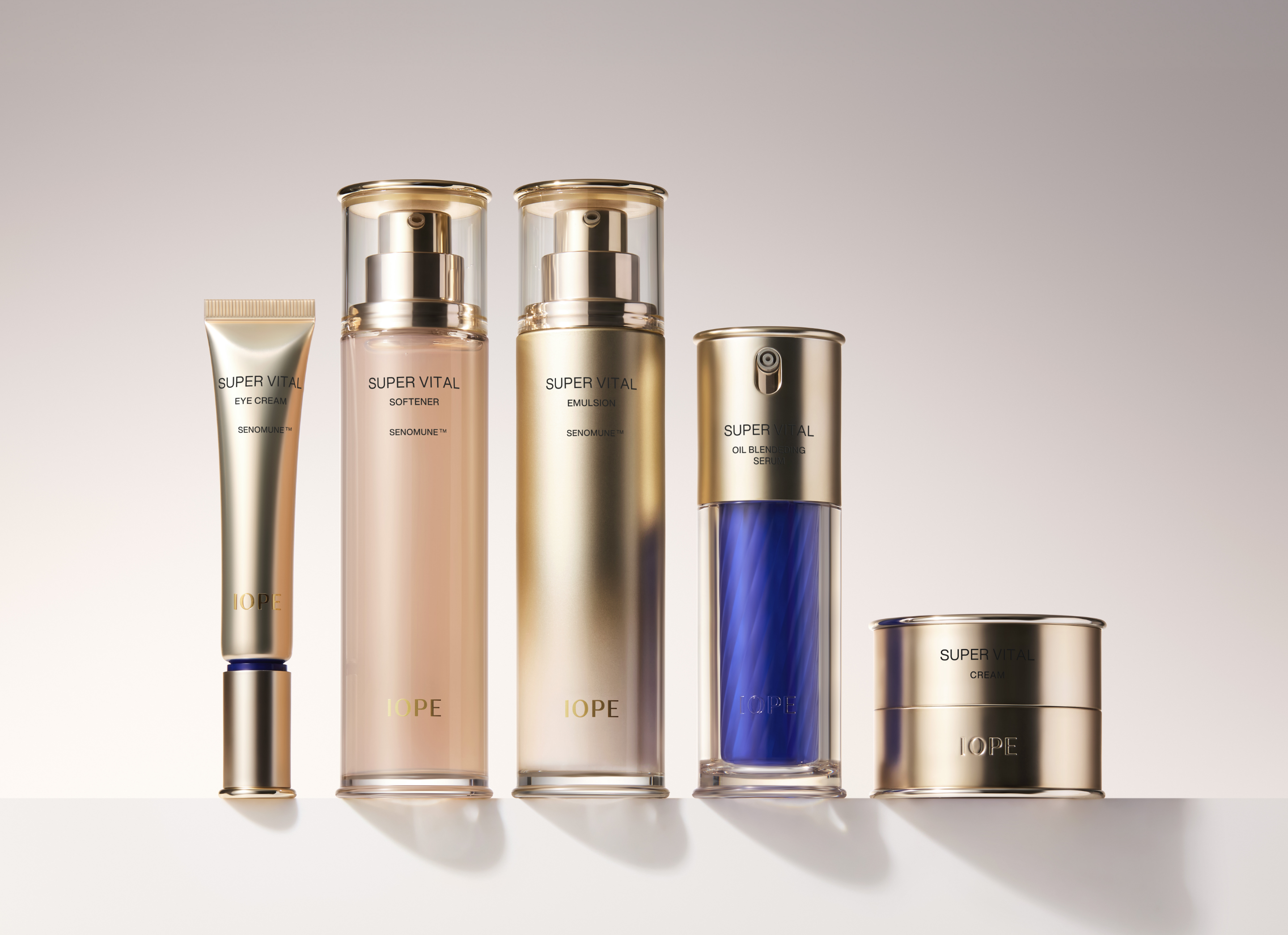 The newly launched IOPE SUPER VITAL LINE 아이오페 슈퍼바이탈 디자인 리뉴얼 24_110_08