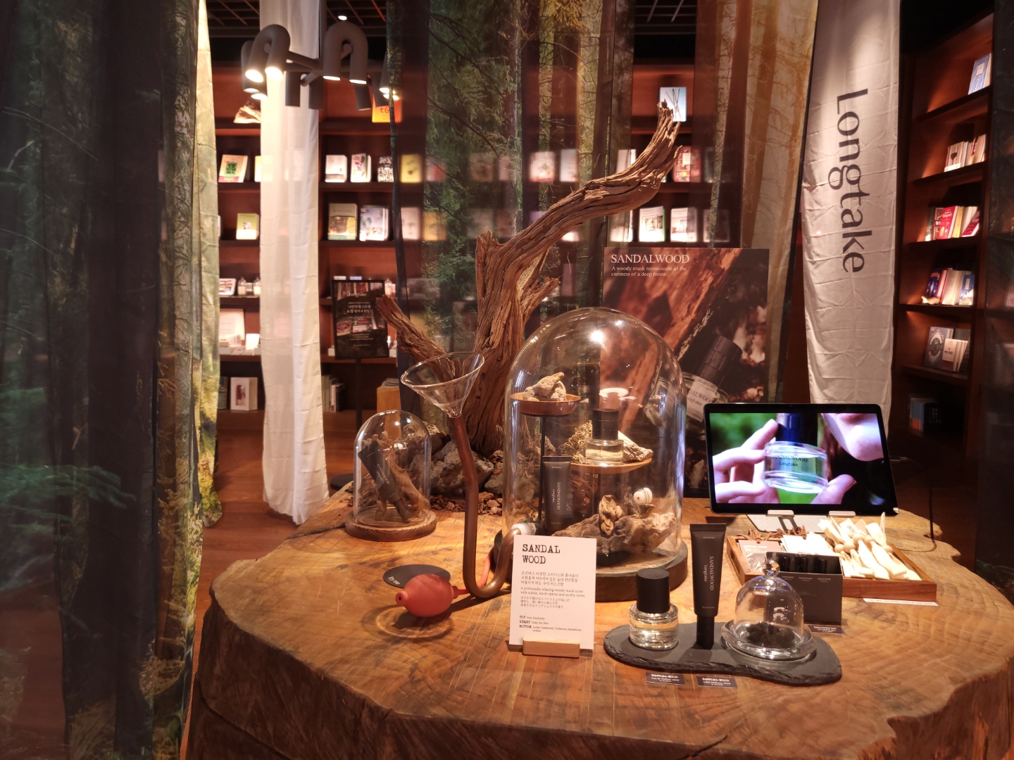 Longtake POP-UP store, 'my little forest' @ANANTI COVE 롱테이크 팝업 스토어 'my little forest' @아난티 코브 24_111_03