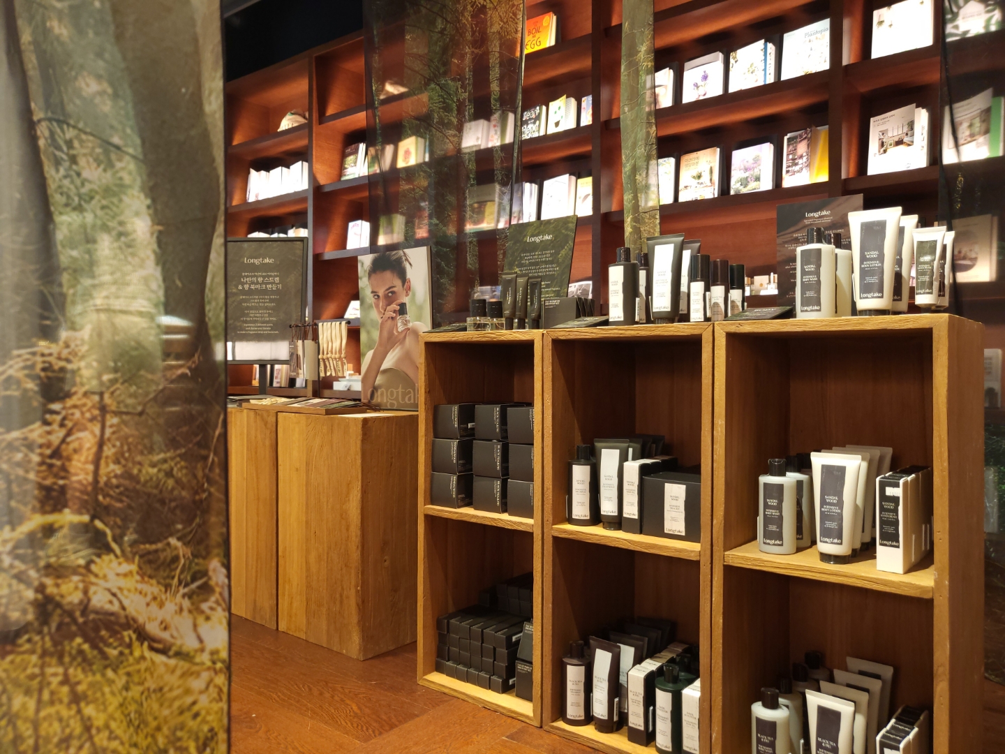 Longtake POP-UP store, 'my little forest' @ANANTI COVE 롱테이크 팝업 스토어 'my little forest' @아난티 코브 24_111_09
