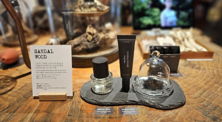 Longtake POP-UP store, 'my little forest' @ANANTI COVE 롱테이크 팝업 스토어 'my little forest' @아난티 코브 mob_24_111_07