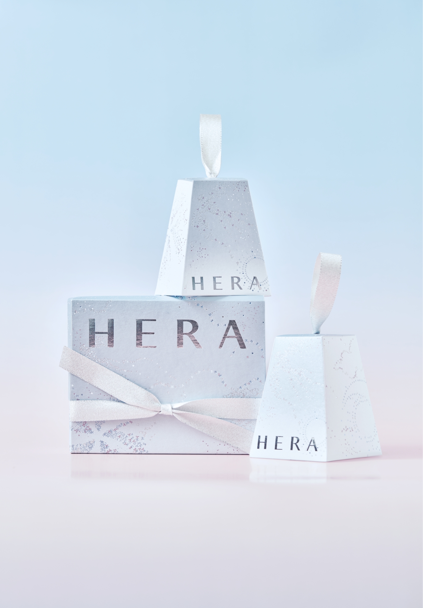 HERA 24 HOLIDAY ‘DREAMSCAPE VOYAGE’ 헤라 24 홀리데이 드림스케이프 보야지 컬렉션 24_129_05_sld_01