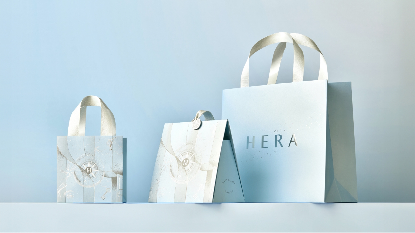 HERA 24 HOLIDAY ‘DREAMSCAPE VOYAGE’ 헤라 24 홀리데이 드림스케이프 보야지 컬렉션 24_129_09
