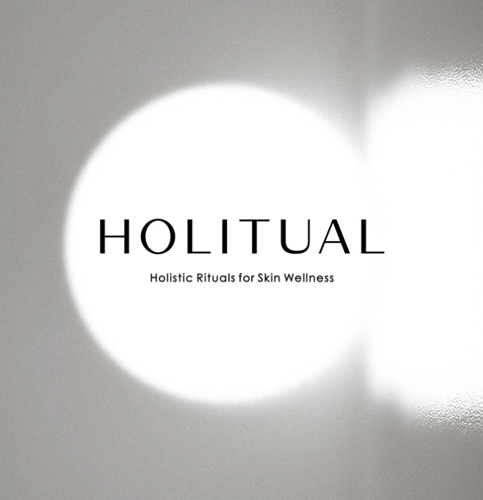 HOLITUAL ULTRA NOURISHING advanced cream 시간의 흔적을 이겨내는 고귀한 힘, 울트라 너리싱 어드밴스드 크림 mob_24_120_00_01_da2_01