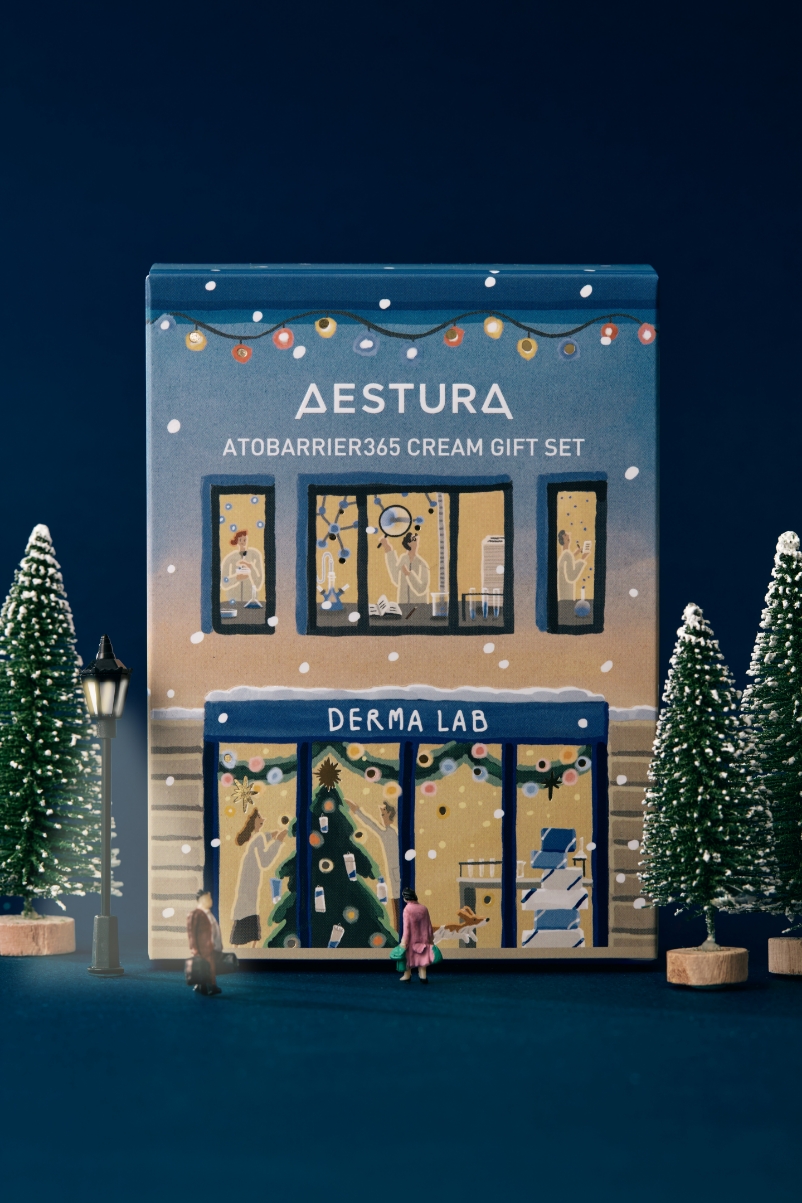 AESTURA 2024 holiday ‘ AESTURA DERMA VILLAGE’ 에스트라 2024 홀리데이 ‘에스트라 더마 빌리지’ mob_24_117_07_da2_01